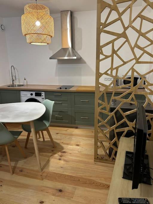 Le Floral Apartman Carcassone Kültér fotó