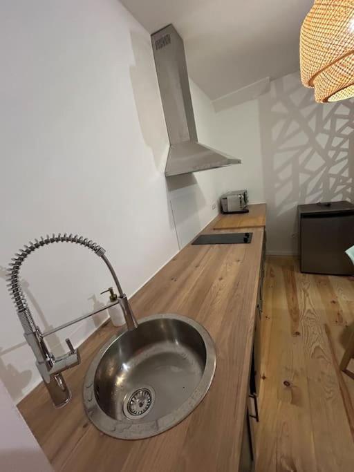 Le Floral Apartman Carcassone Kültér fotó